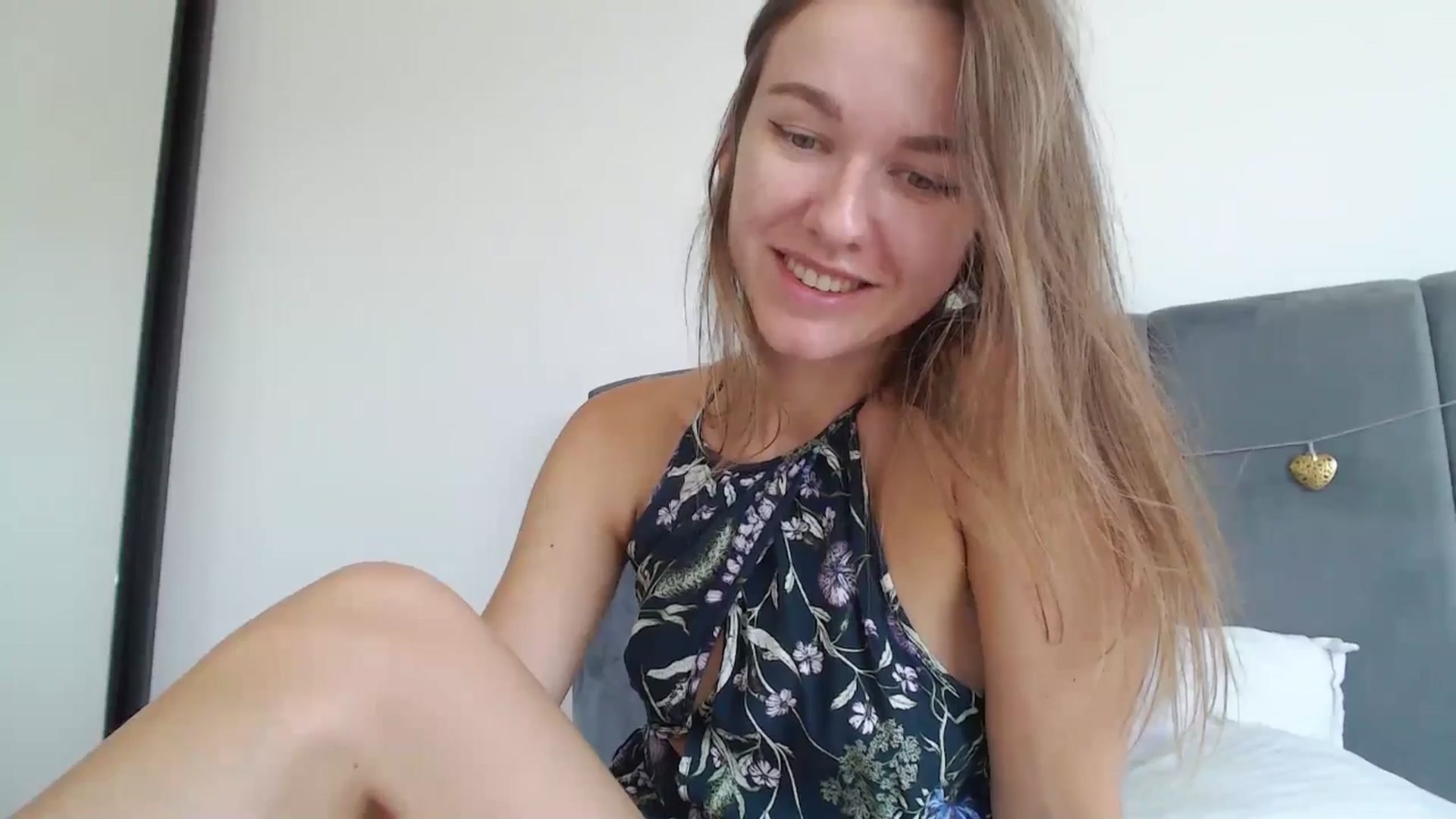 Gallery image thumbnail from DreamyK's myfreecams stream on, 08/10/2025, 12:41 image 14 of 20