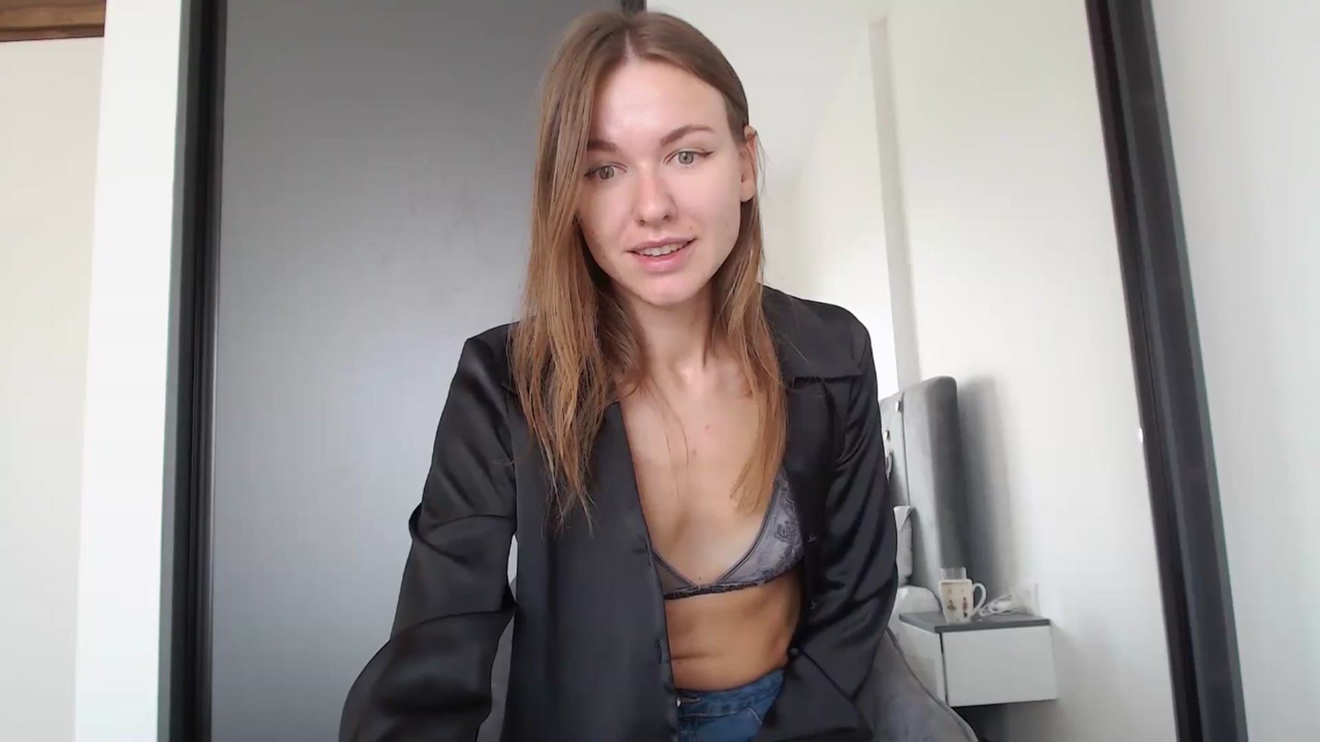 Gallery image thumbnail from DreamyK's myfreecams stream on, 08/11/2025, 14:52 image 16 of 20