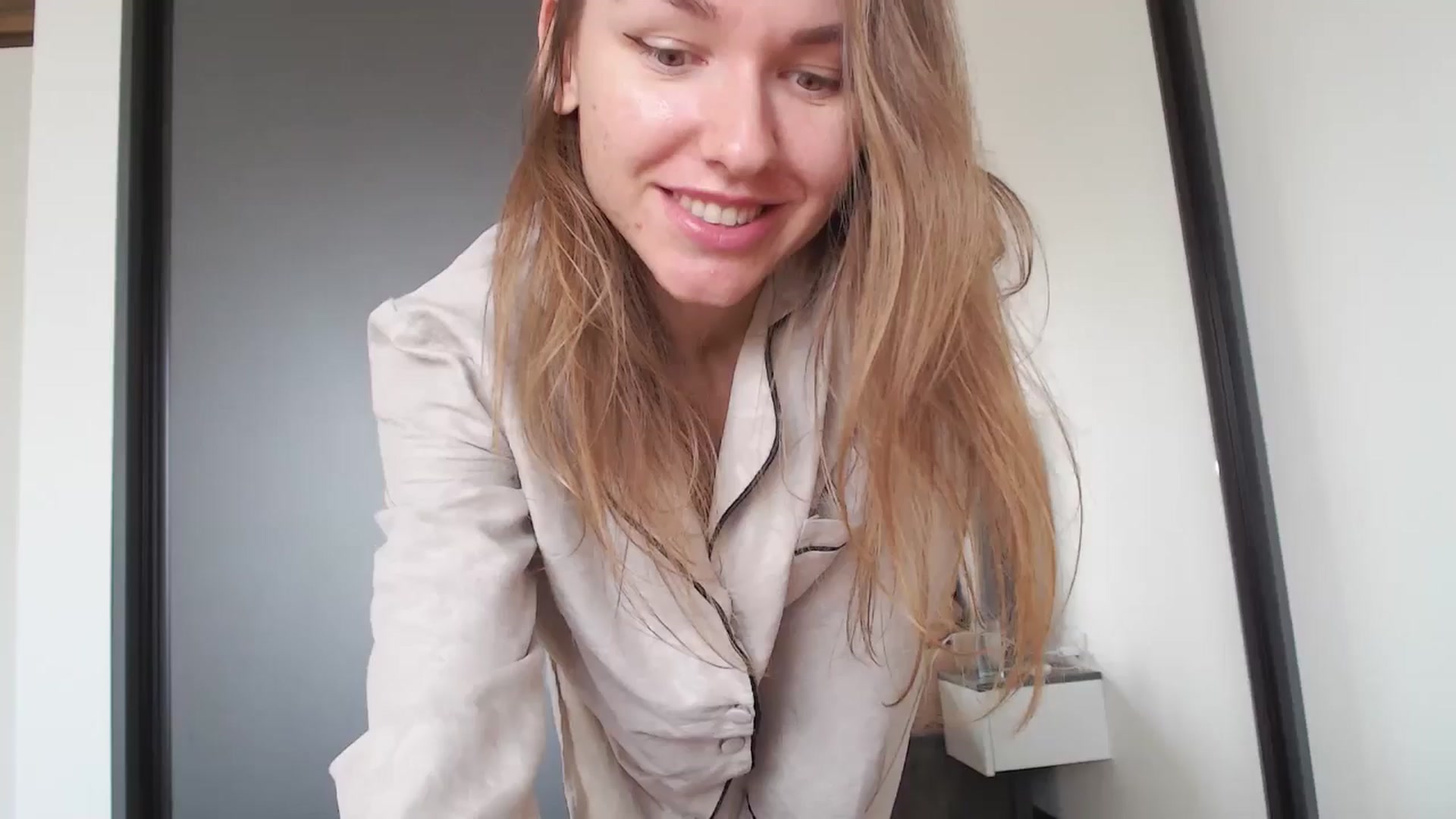 Gallery image thumbnail from DreamyK's myfreecams stream on, 10/18/2025, 15:55 image 1 of 20