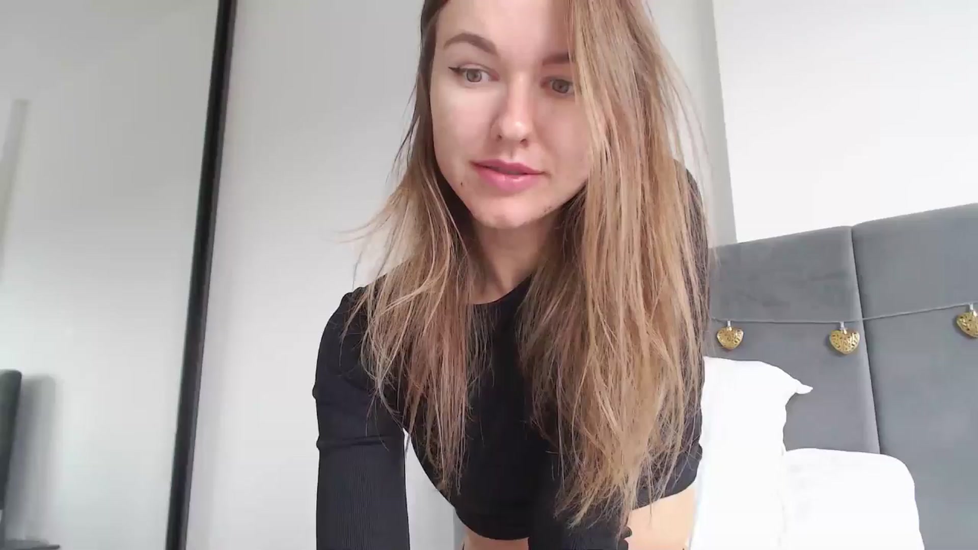 Gallery image thumbnail from DreamyK's myfreecams stream on, 10/21/2025, 13:47 image 2 of 20
