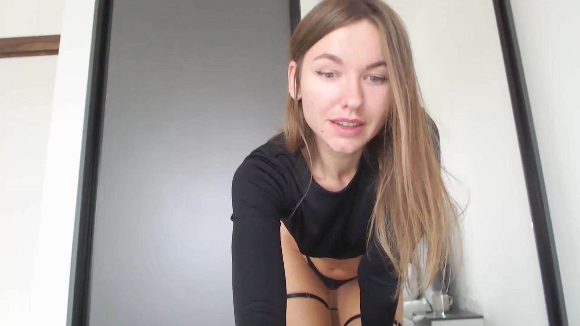 Gallery image thumbnail from DreamyK's myfreecams stream on, 10/21/2025, 14:55 image 19 of 20