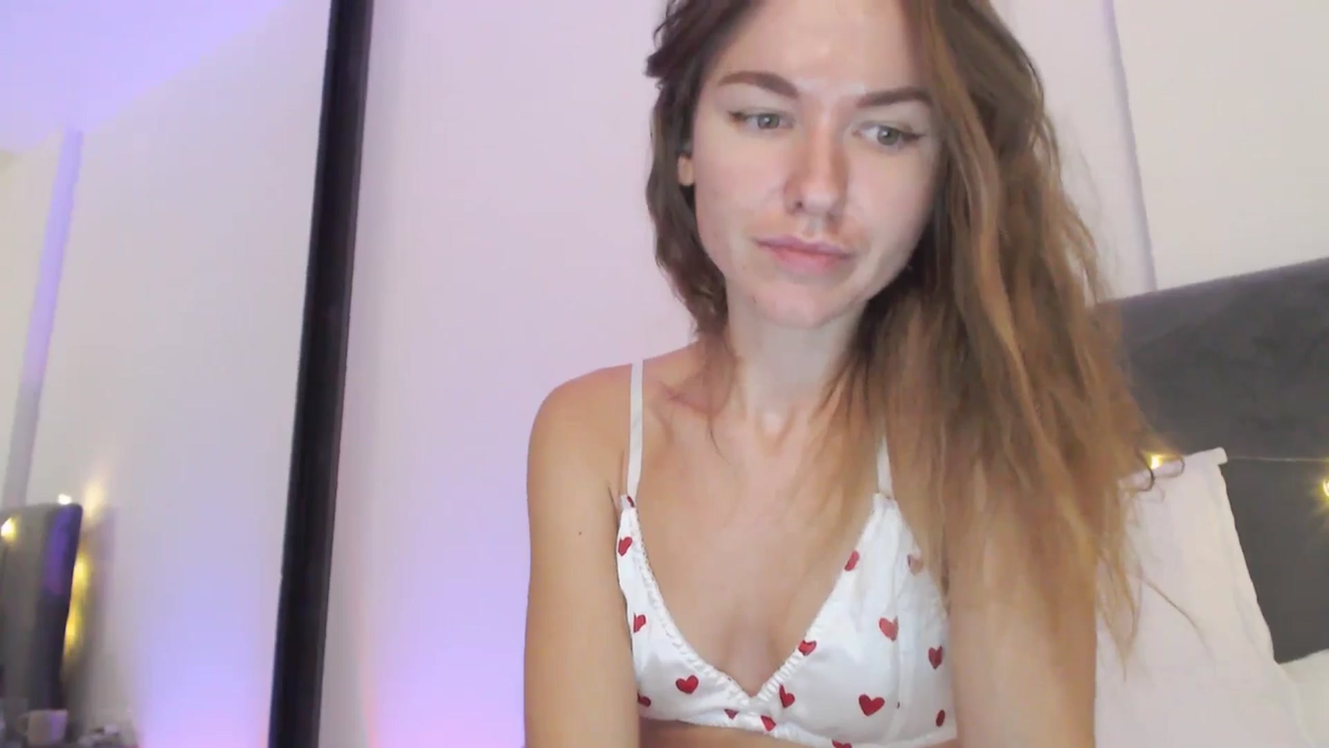 Gallery image thumbnail from DreamyK's myfreecams stream on, 11/04/2025, 16:47 image 2 of 20