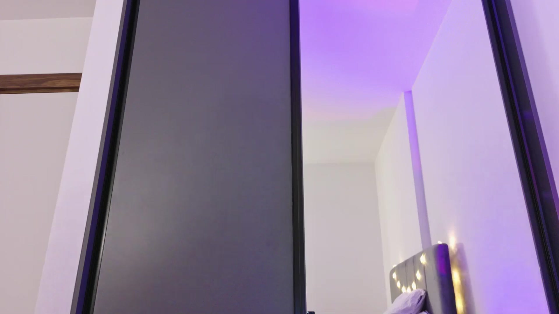 Gallery image thumbnail from DreamyK's myfreecams stream on, 11/09/2025, 16:45 image 3 of 20