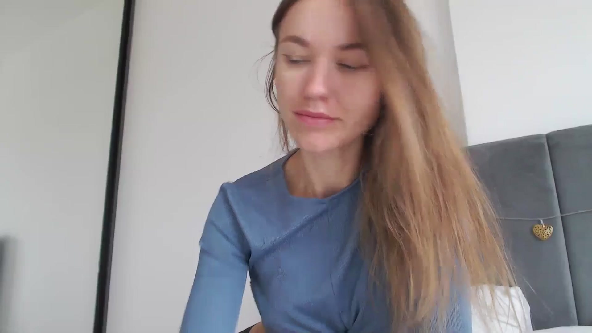 Gallery image thumbnail from DreamyK's myfreecams stream on, 11/10/2025, 13:38 image 13 of 20