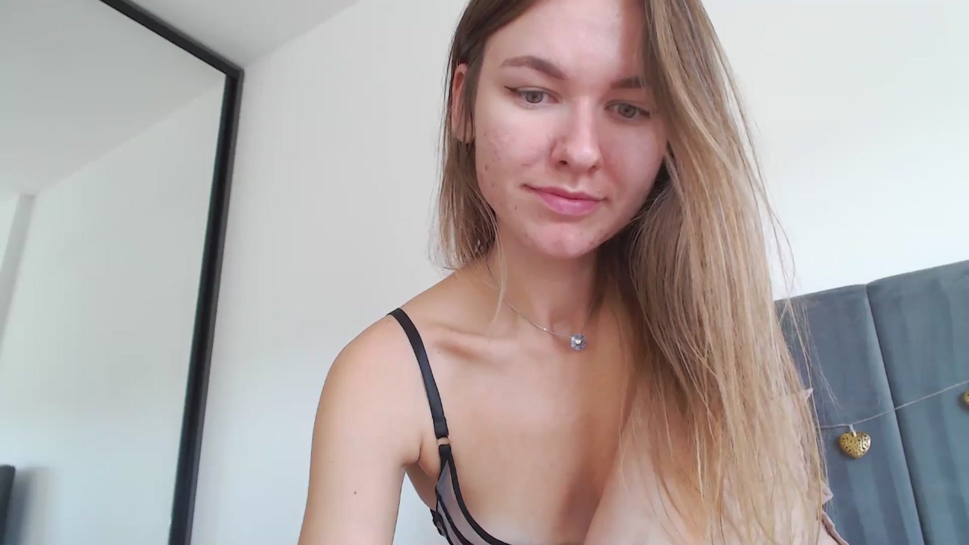 Gallery image thumbnail from DreamyK's myfreecams stream on, 11/14/2025, 14:00 image 6 of 20