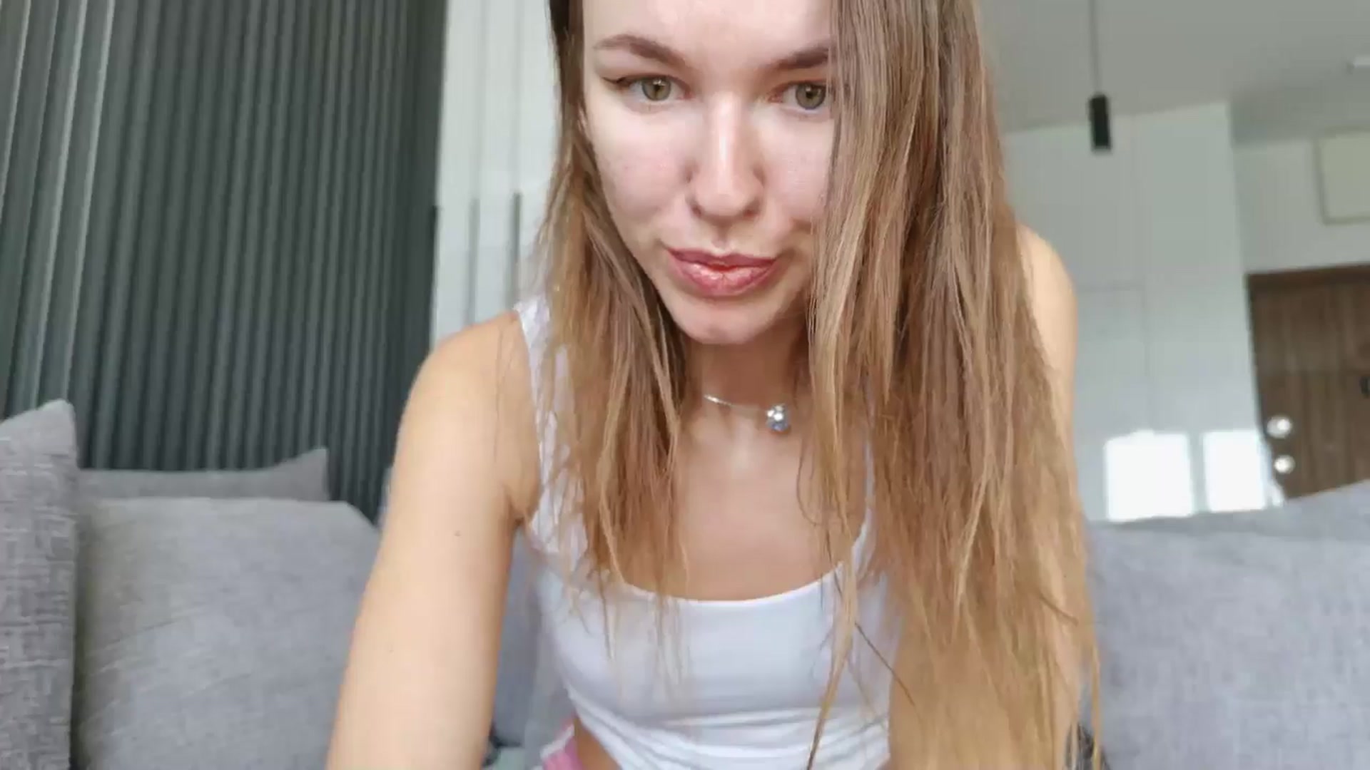 Gallery image thumbnail from DreamyK's myfreecams stream on, 11/15/2025, 13:24 image 13 of 20