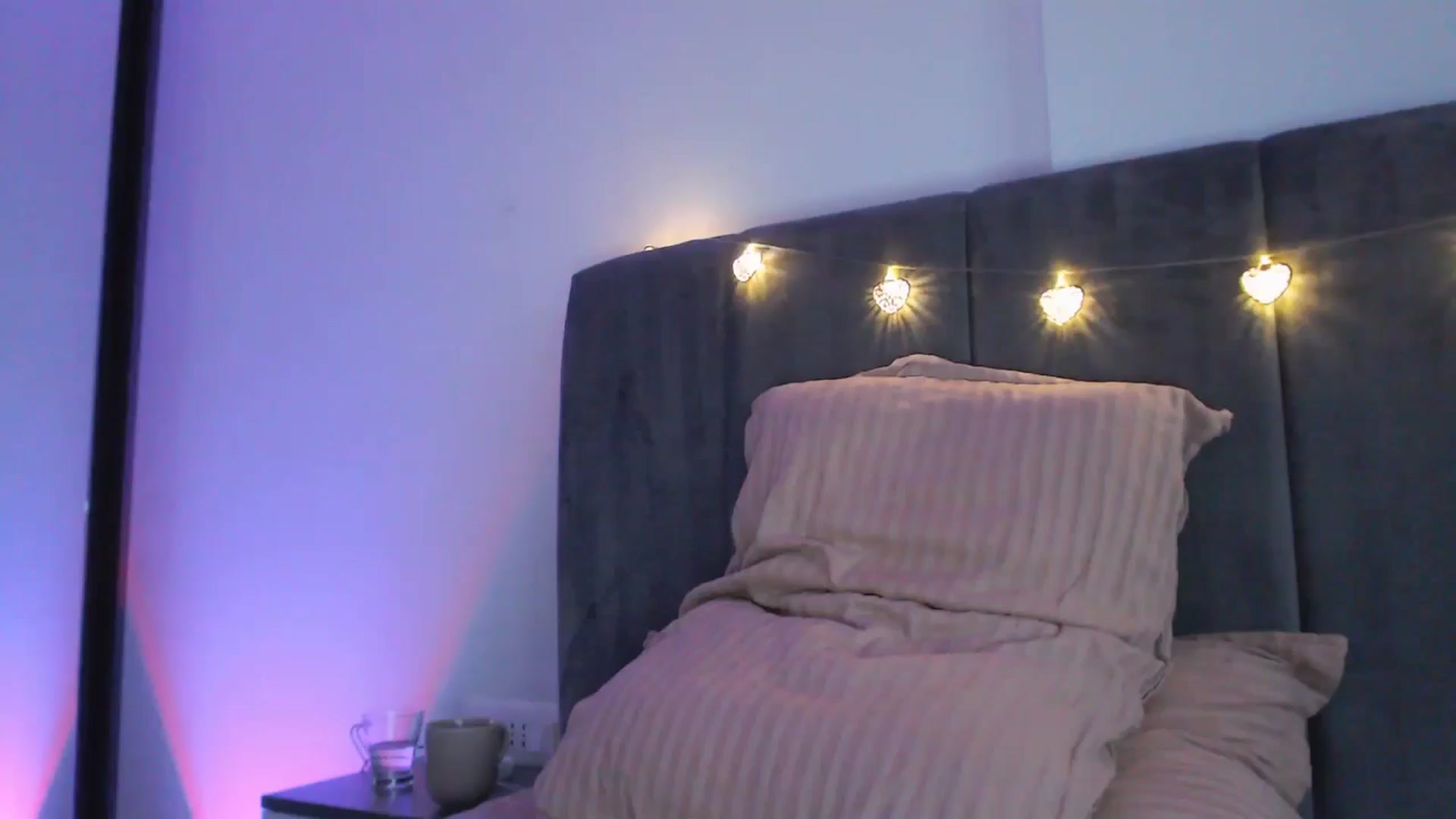 Gallery image thumbnail from DreamyK's myfreecams stream on, 11/18/2025, 14:44 image 20 of 20