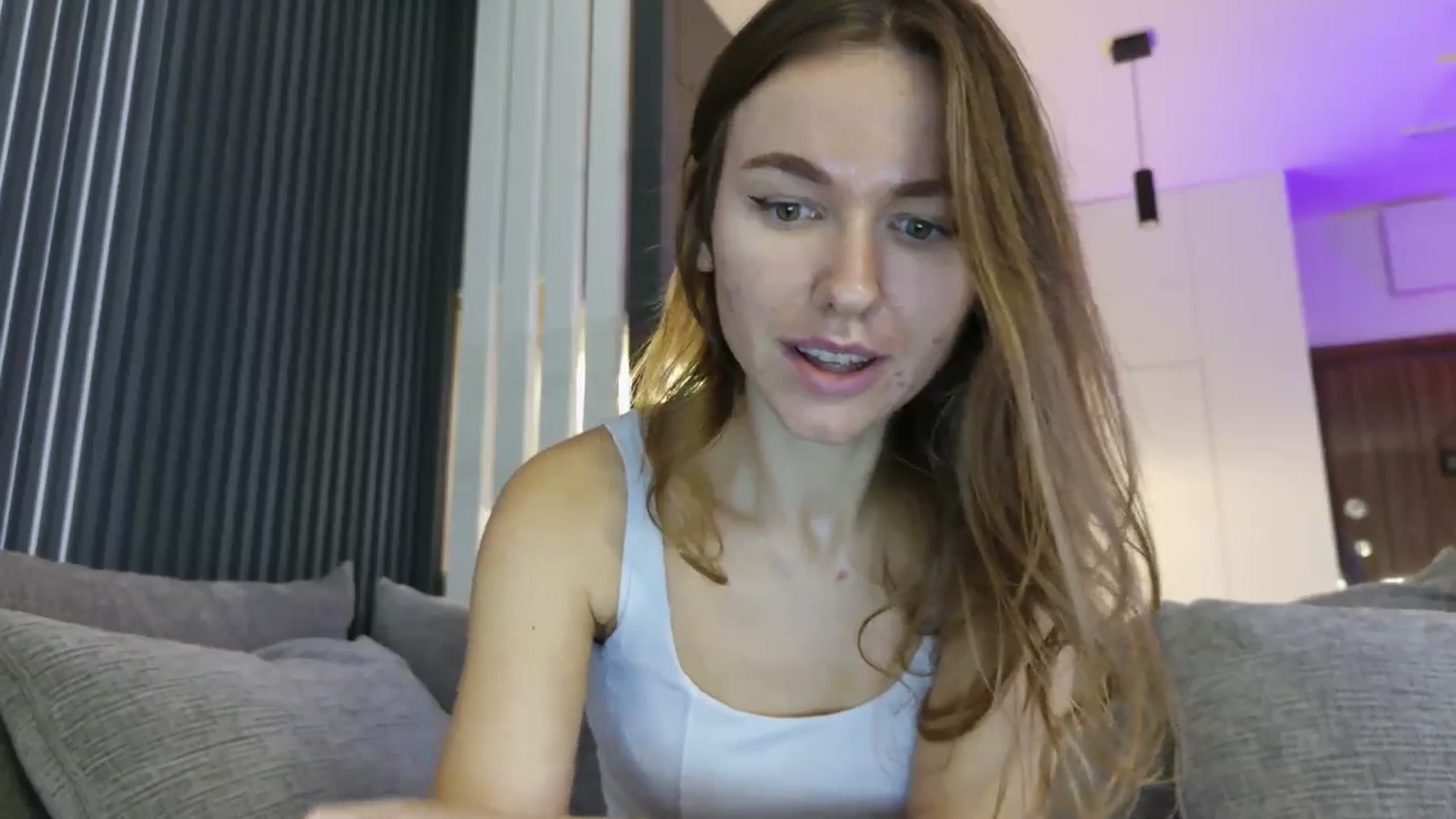 Gallery image thumbnail from DreamyK's myfreecams stream on, 12/06/2025, 15:31 image 20 of 20