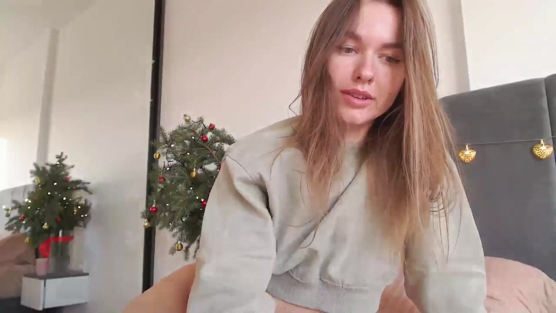 Gallery image thumbnail from DreamyK's myfreecams stream on, 12/10/2025, 14:50 image 2 of 20