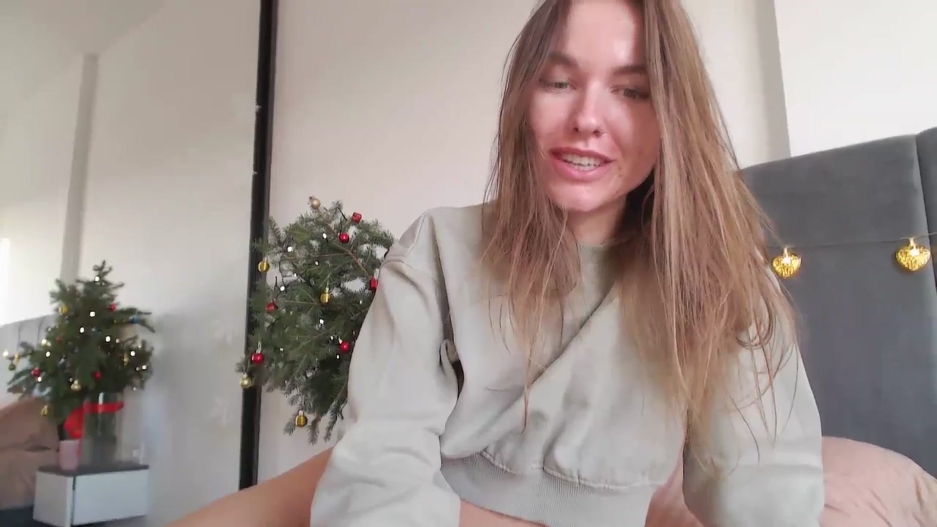 Gallery image thumbnail from DreamyK's myfreecams stream on, 12/10/2025, 14:50 image 3 of 20