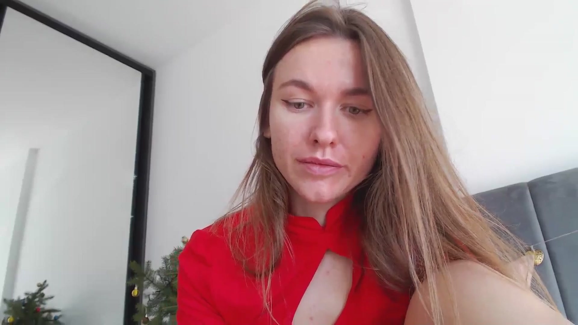 Gallery image thumbnail from DreamyK's myfreecams stream on, 12/15/2025, 12:52 image 15 of 20