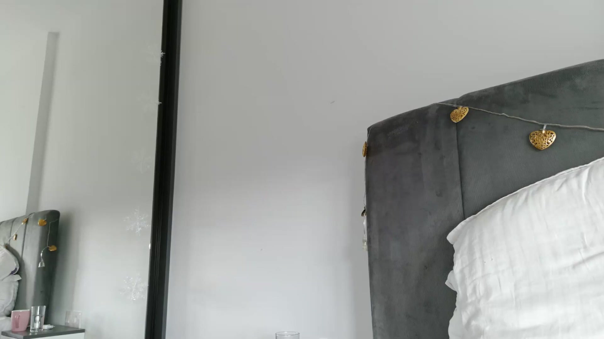 Gallery image thumbnail from DreamyK's myfreecams stream on, 12/24/2025, 14:07 image 13 of 20