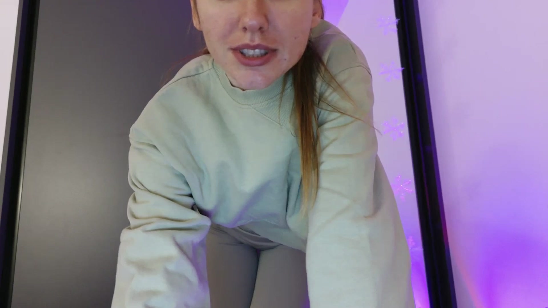 Gallery image thumbnail from DreamyK's myfreecams stream on, 12/30/2025, 15:00 image 8 of 20