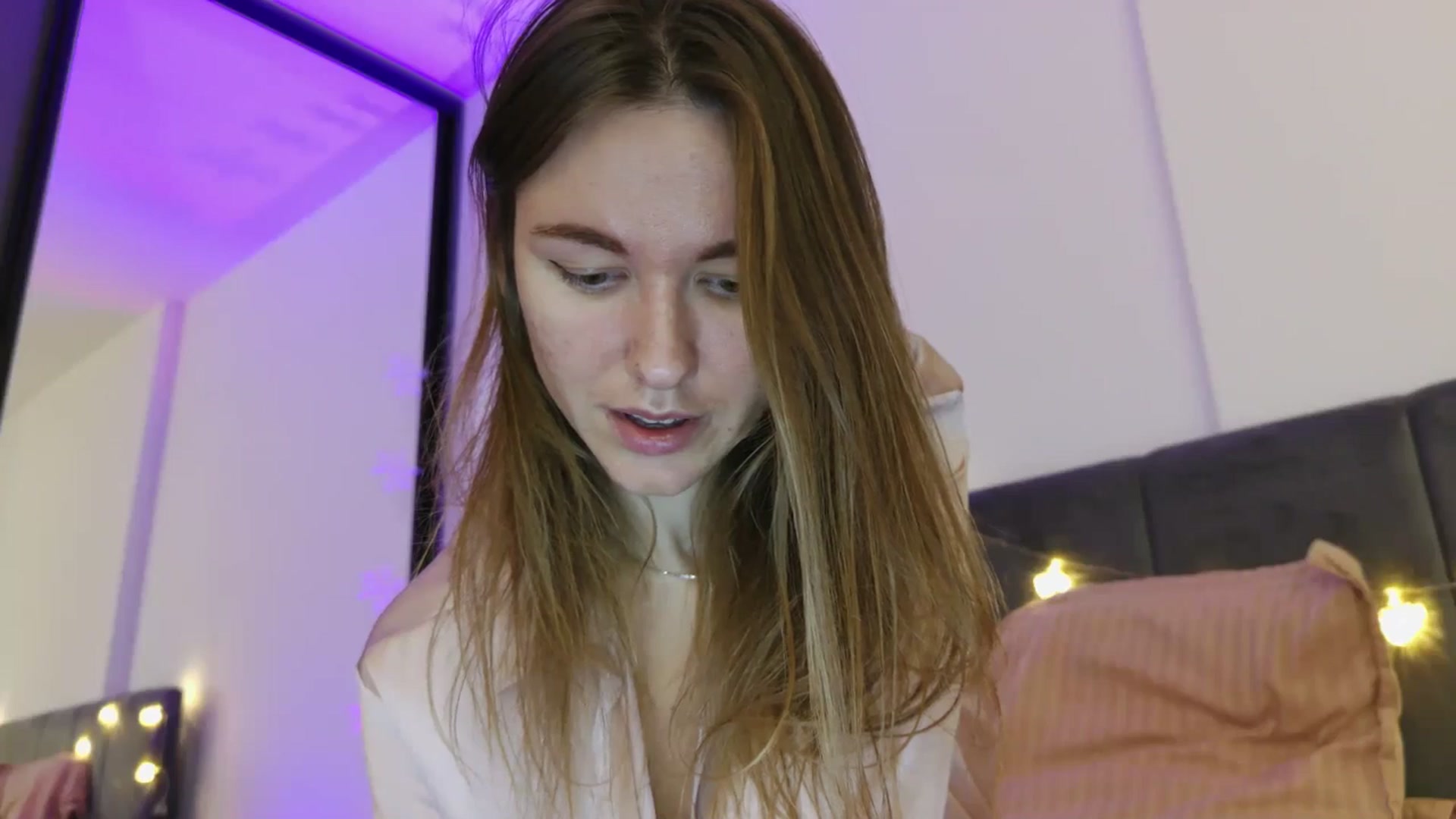 Gallery image thumbnail from DreamyK's myfreecams stream on, 12/30/2025, 17:09 image 20 of 20