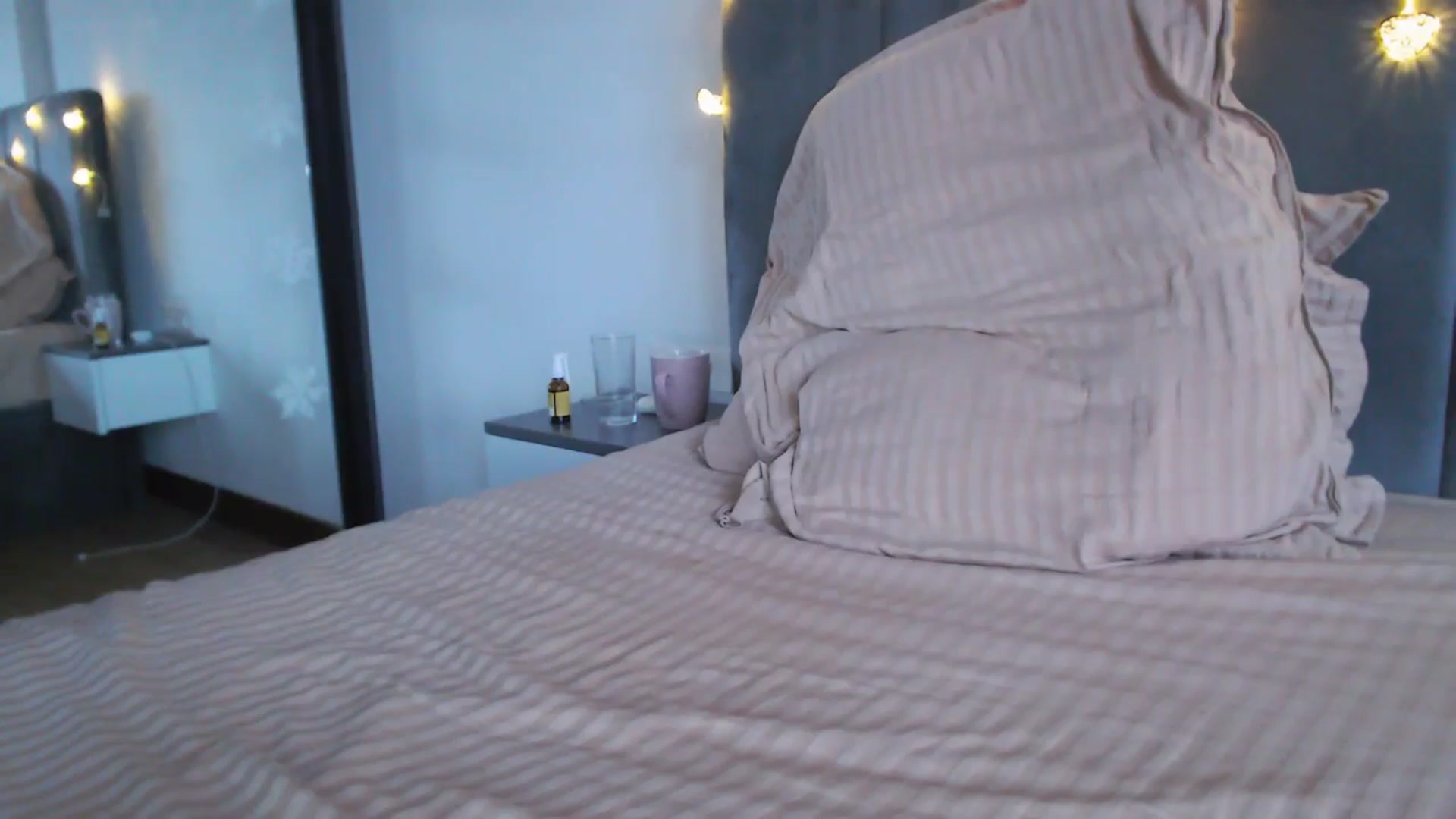 Gallery image thumbnail from DreamyK's myfreecams stream on, 01/02/2026, 15:19 image 20 of 20