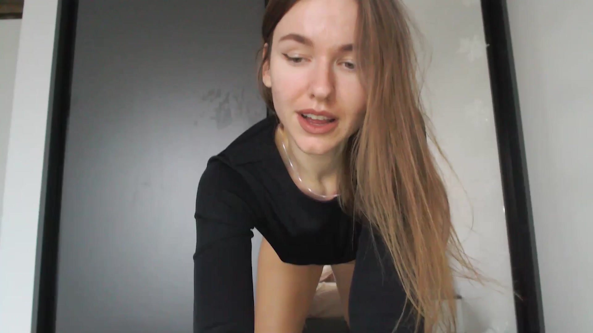 Gallery image thumbnail from DreamyK's myfreecams stream on, 01/02/2026, 15:19 image 13 of 20
