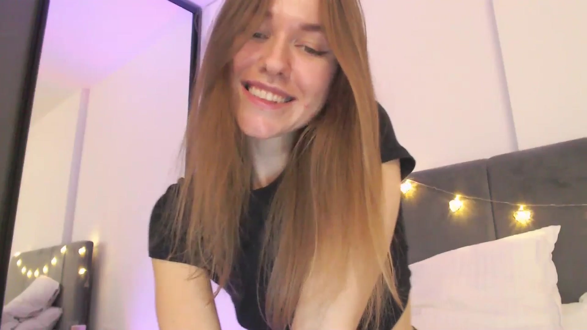 Gallery image thumbnail from DreamyK's myfreecams stream on, 01/18/2026, 17:18 image 14 of 20