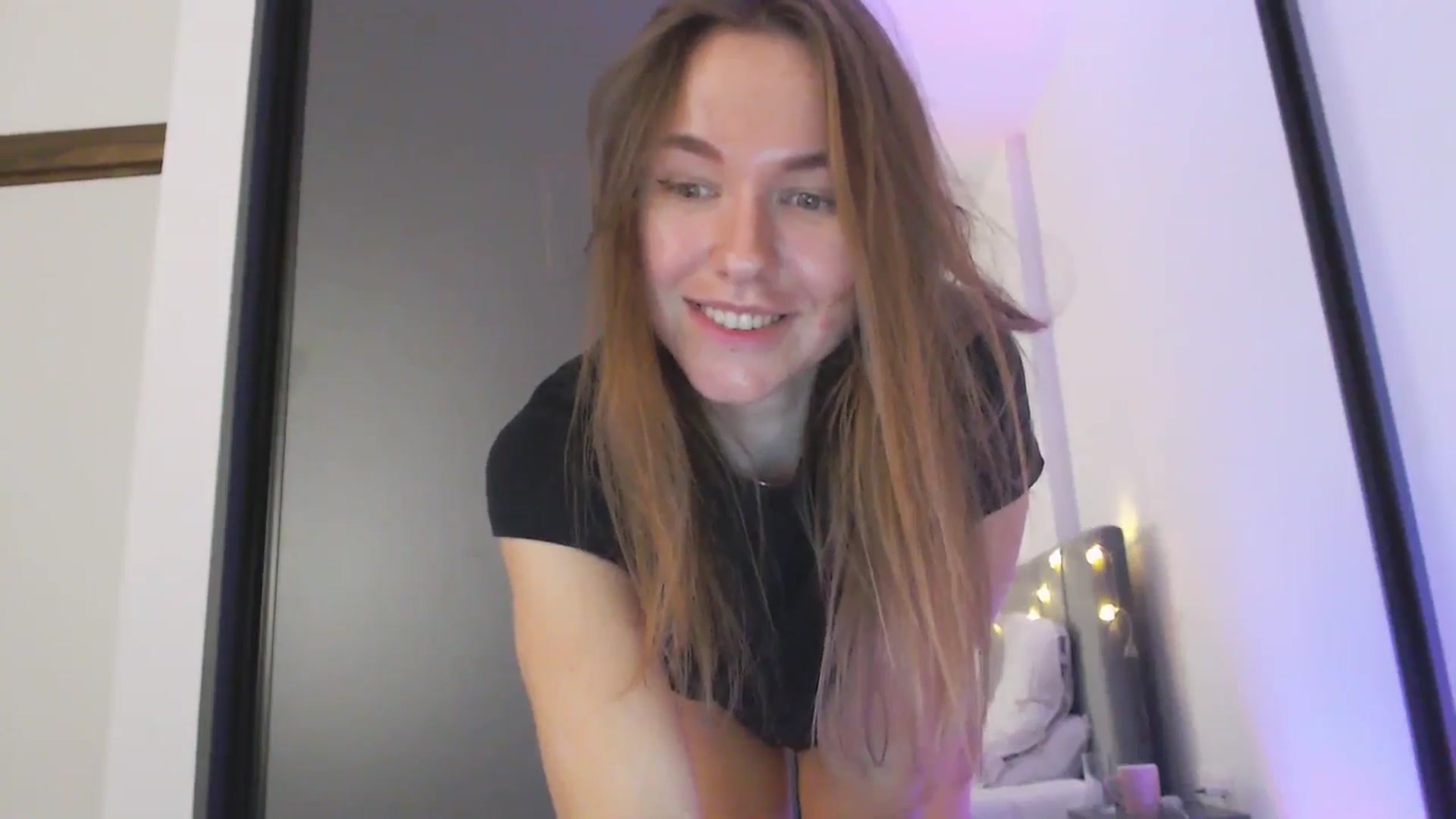 Gallery image thumbnail from DreamyK's myfreecams stream on, 01/18/2026, 17:36 image 20 of 20
