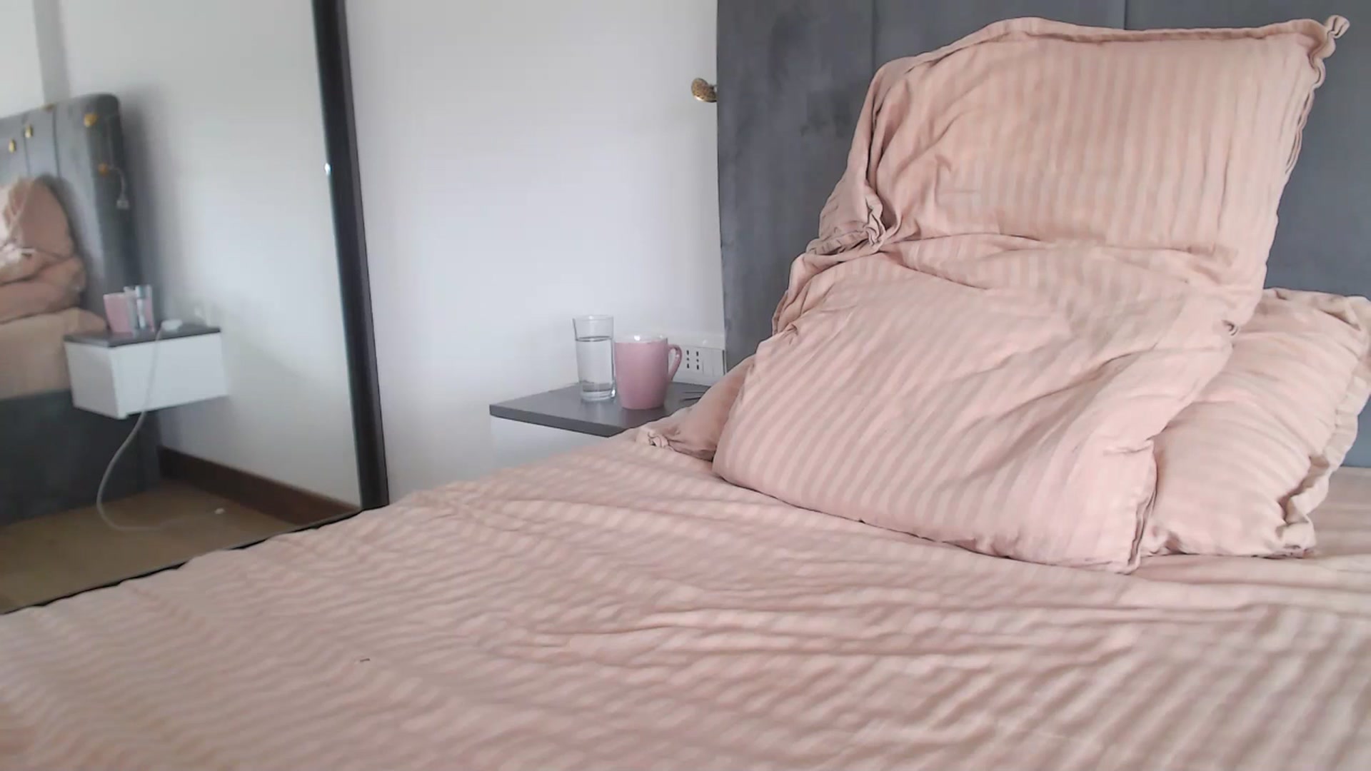 Gallery image thumbnail from DreamyK's myfreecams stream on, 01/26/2026, 13:14 image 5 of 20