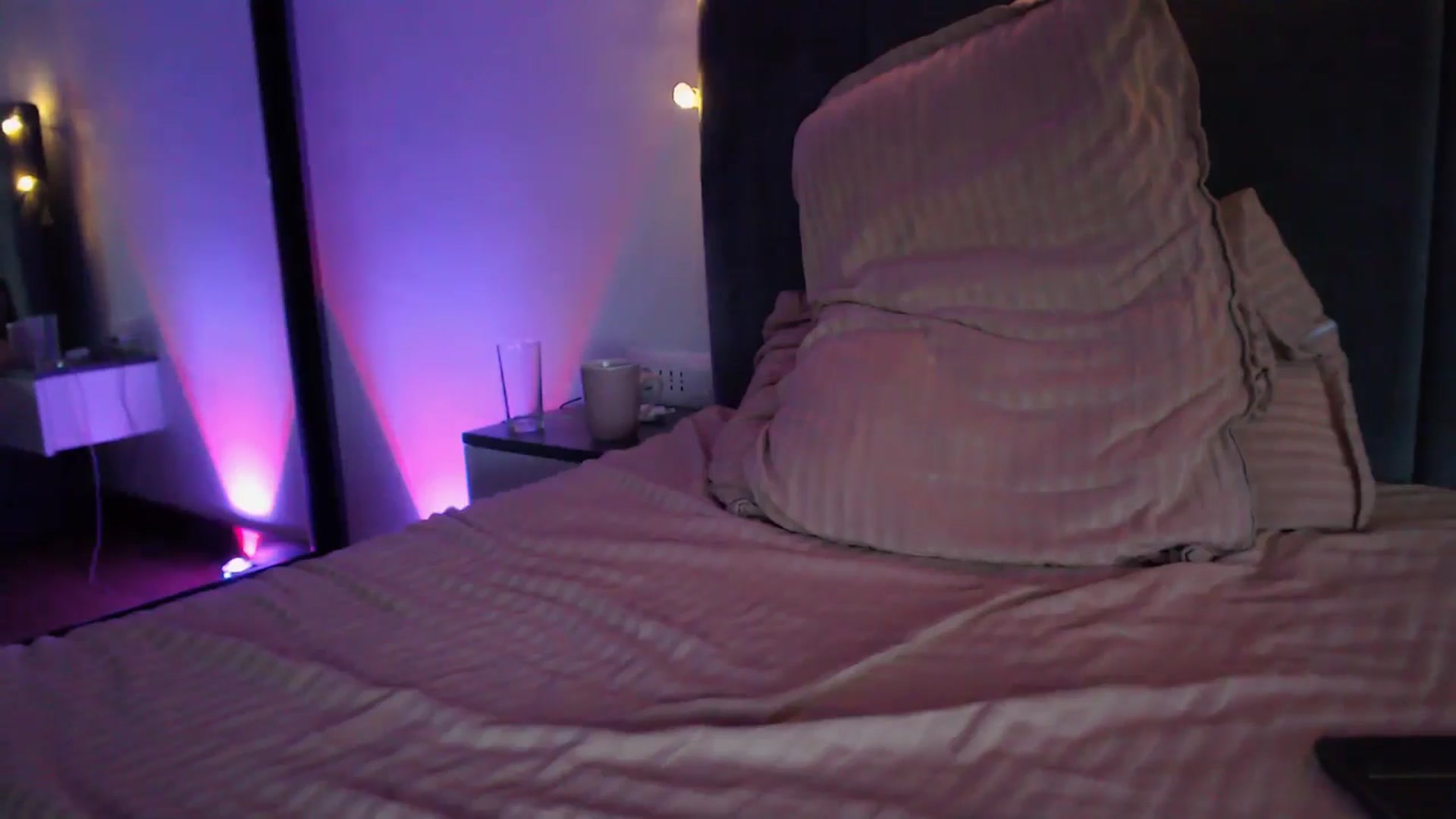 Gallery image thumbnail from DreamyK's myfreecams stream on, 01/30/2026, 16:04 image 20 of 20