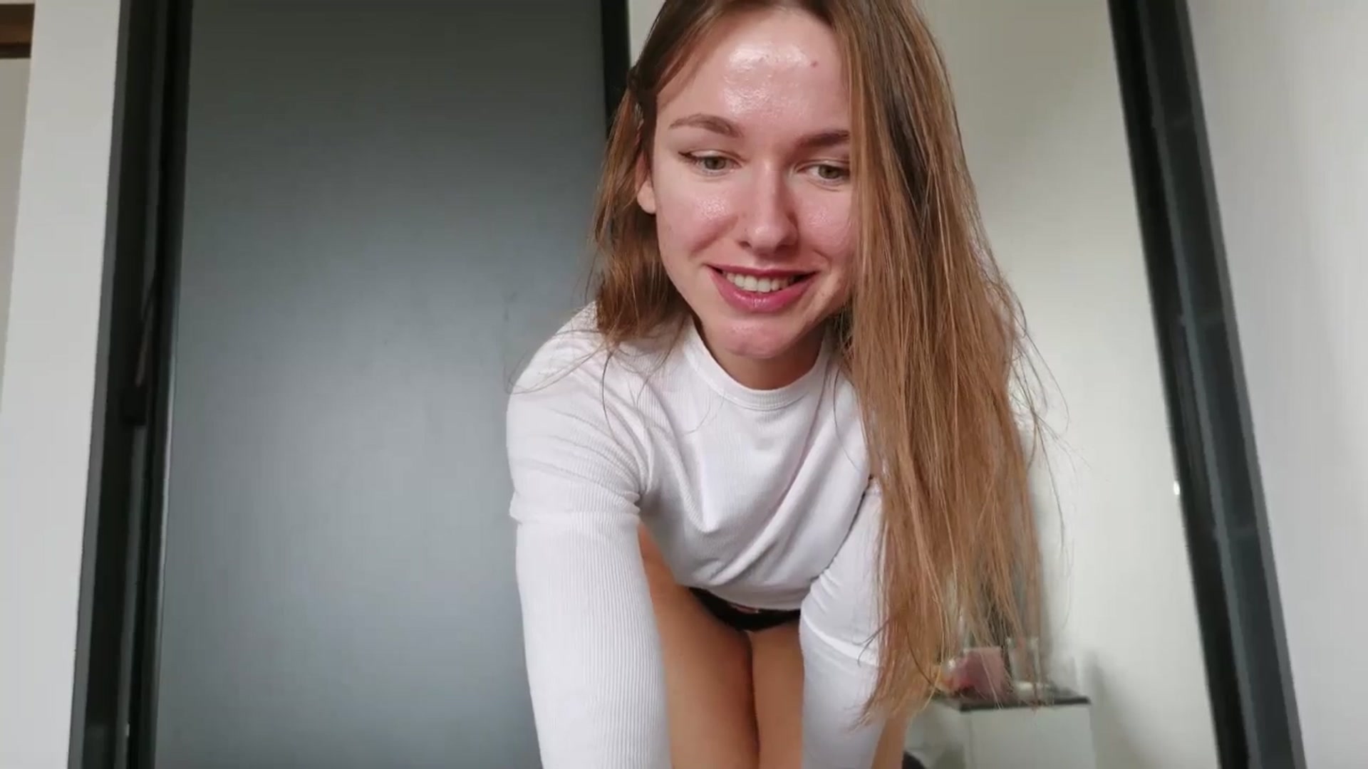 Gallery image thumbnail from DreamyK's myfreecams stream on, 02/06/2026, 14:29 image 12 of 20