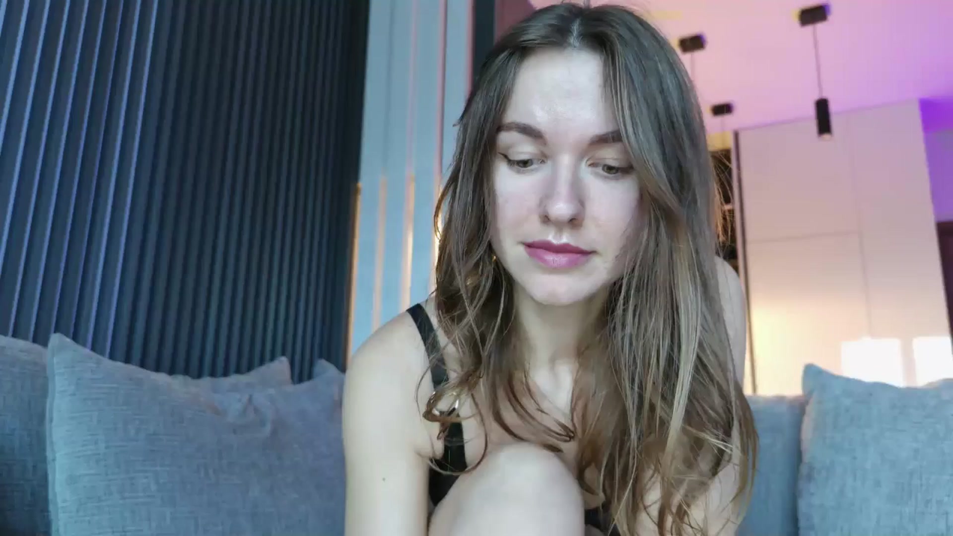 Gallery image thumbnail from DreamyK's myfreecams stream on, 02/08/2026, 16:17 image 1 of 20
