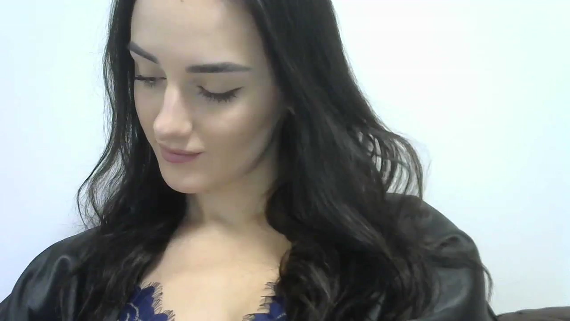 Gallery image thumbnail from DreamyKitty69's myfreecams stream on, 11/17/2023, 17:07 image 2 of 20