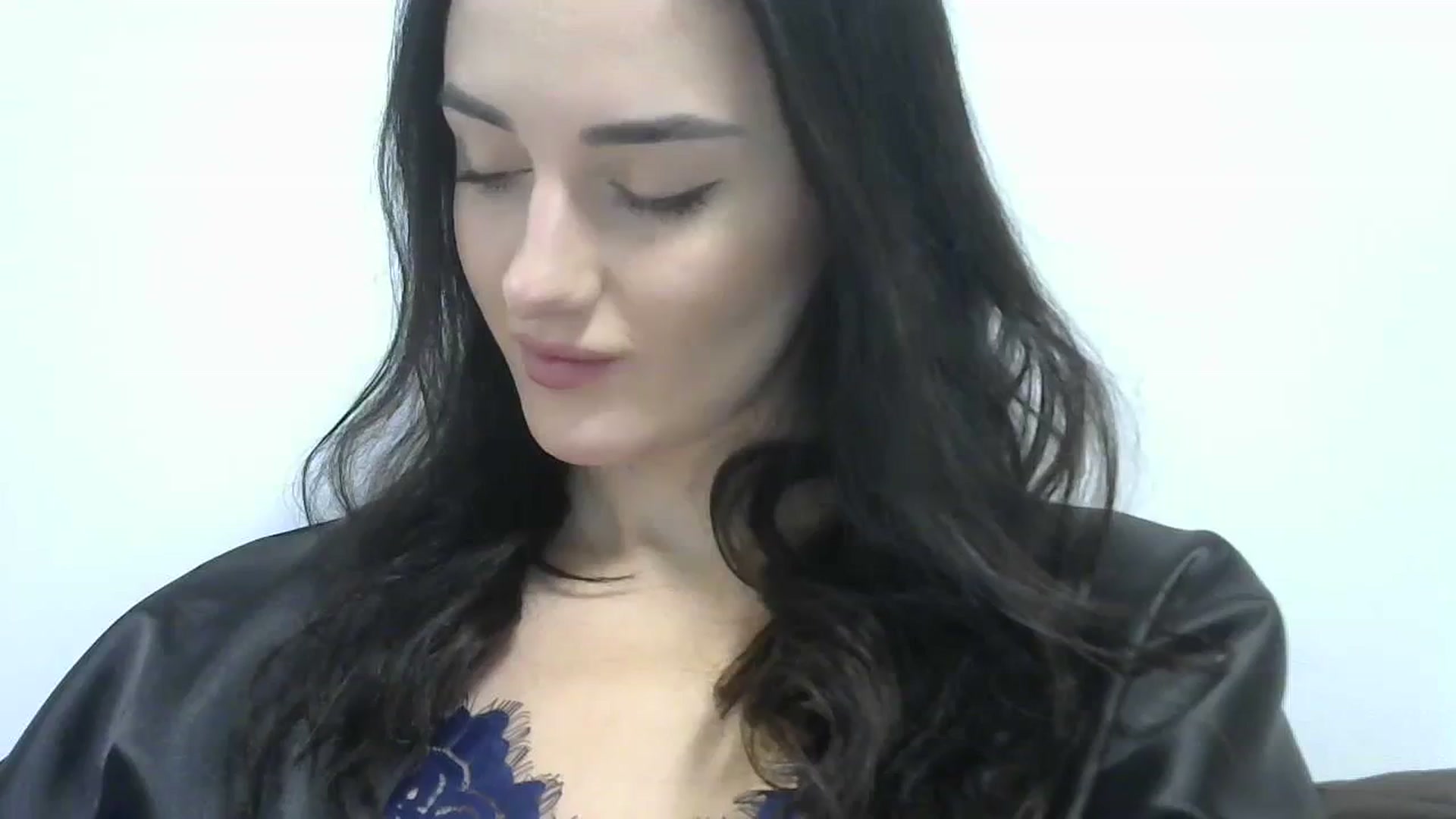 Gallery image thumbnail from DreamyKitty69's myfreecams stream on, 11/17/2023, 17:07 image 10 of 20