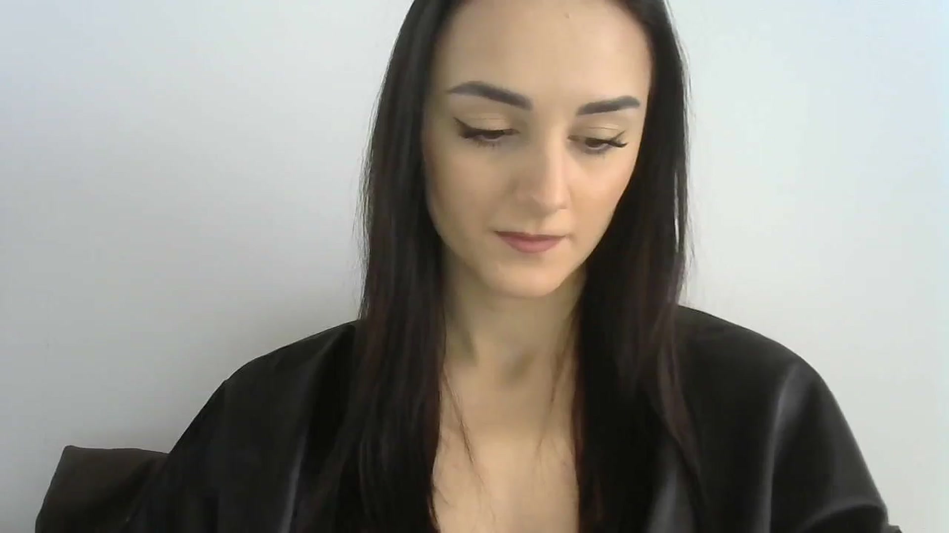Gallery image thumbnail from DreamyKitty69's myfreecams stream on, 11/23/2023, 11:43 image 14 of 20