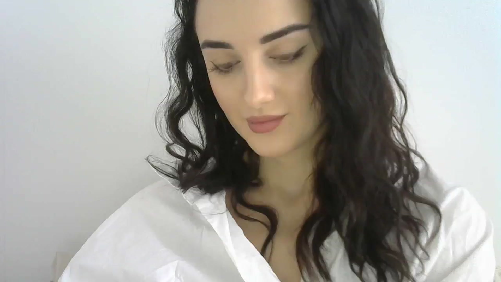 Gallery image thumbnail from DreamyKitty69's myfreecams stream on, 12/01/2023, 12:17 image 15 of 20