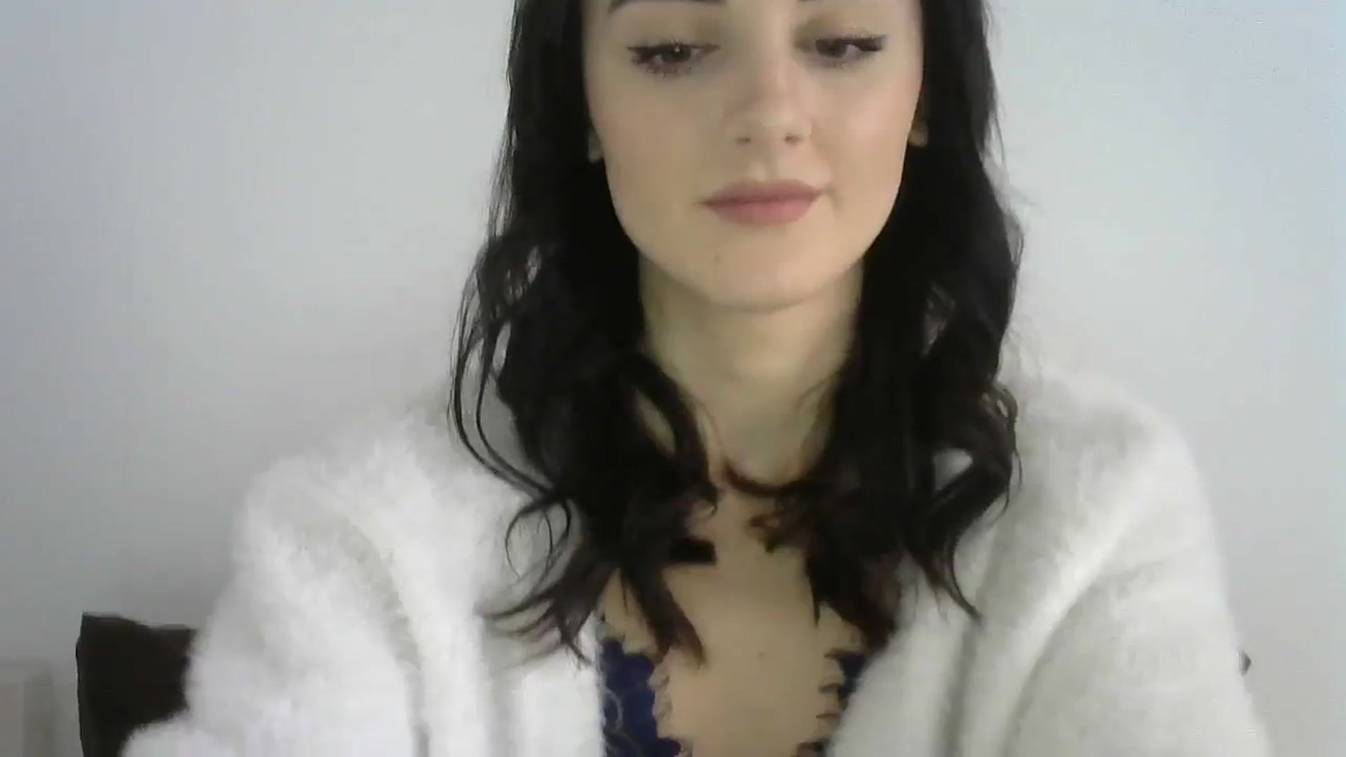 Gallery image thumbnail from DreamyKitty69's myfreecams stream on, 02/01/2024, 12:46 image 3 of 20