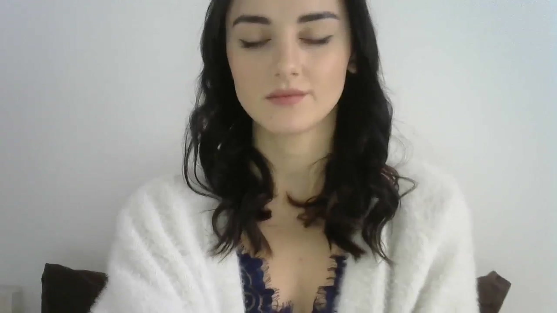 Gallery image thumbnail from DreamyKitty69's myfreecams stream on, 02/01/2024, 12:46 image 15 of 20