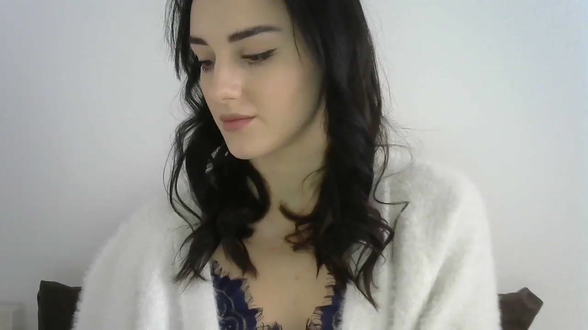 Gallery image thumbnail from DreamyKitty69's myfreecams stream on, 02/01/2024, 12:46 image 7 of 20