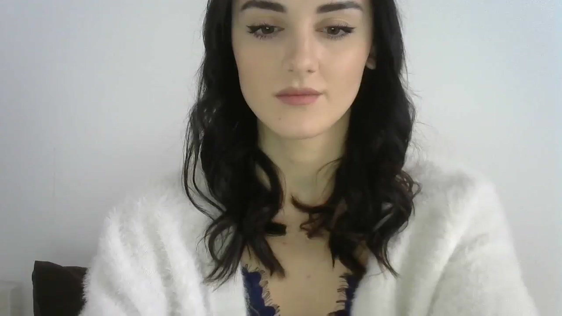 Gallery image thumbnail from DreamyKitty69's myfreecams stream on, 02/01/2024, 12:46 image 10 of 20