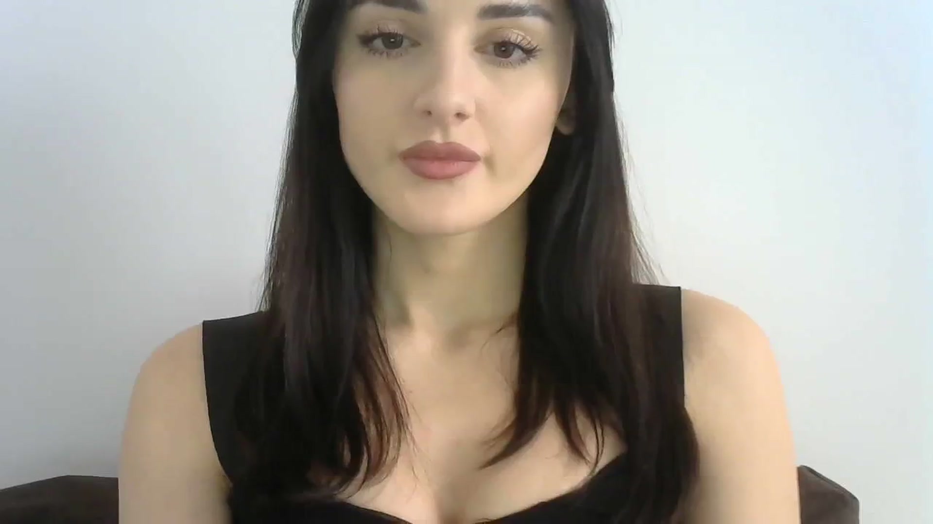 Gallery image thumbnail from DreamyKitty69's myfreecams stream on, 02/08/2024, 13:22 image 2 of 20