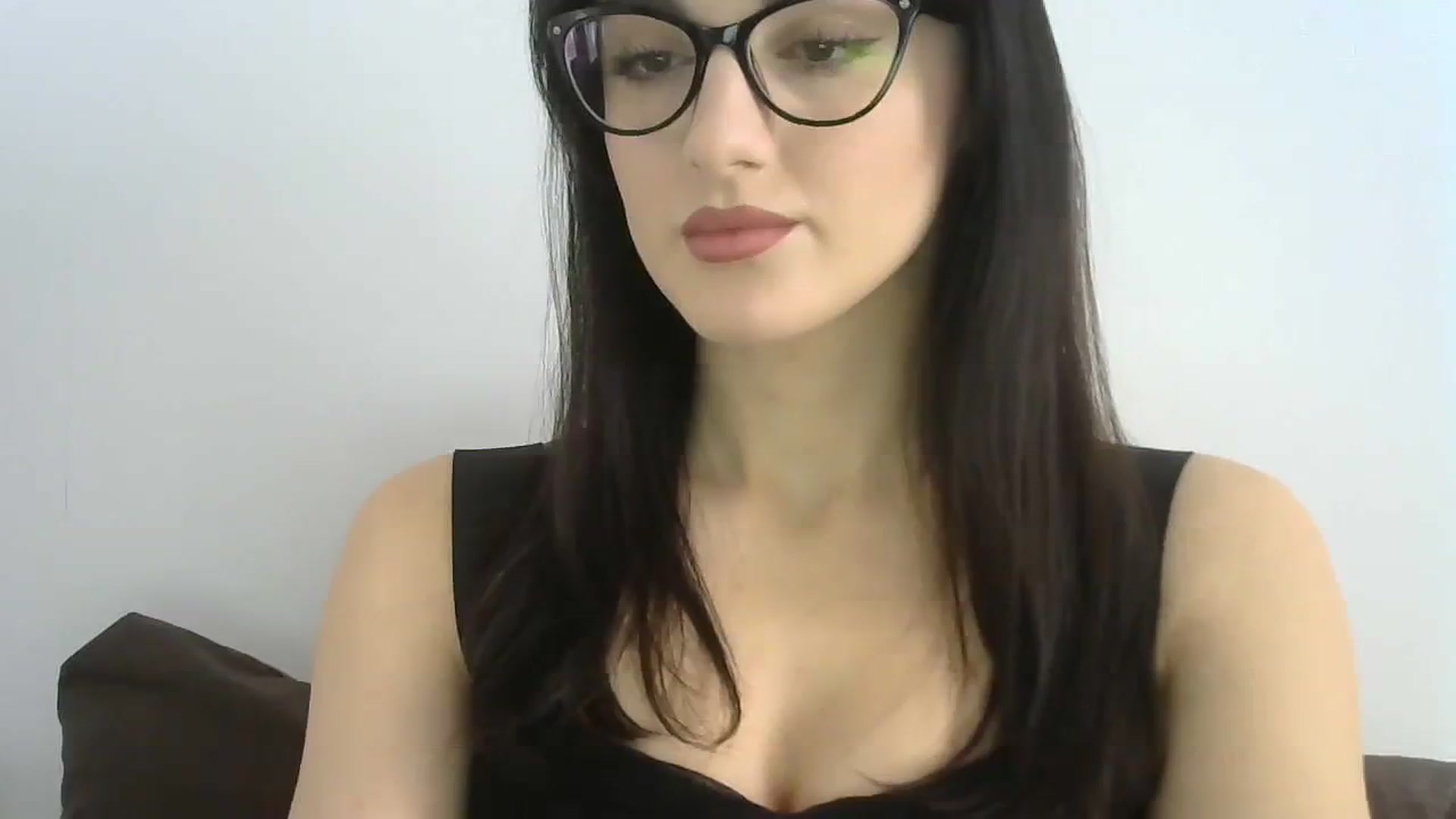 Gallery image thumbnail from DreamyKitty69's myfreecams stream on, 02/09/2024, 10:41 image 5 of 20