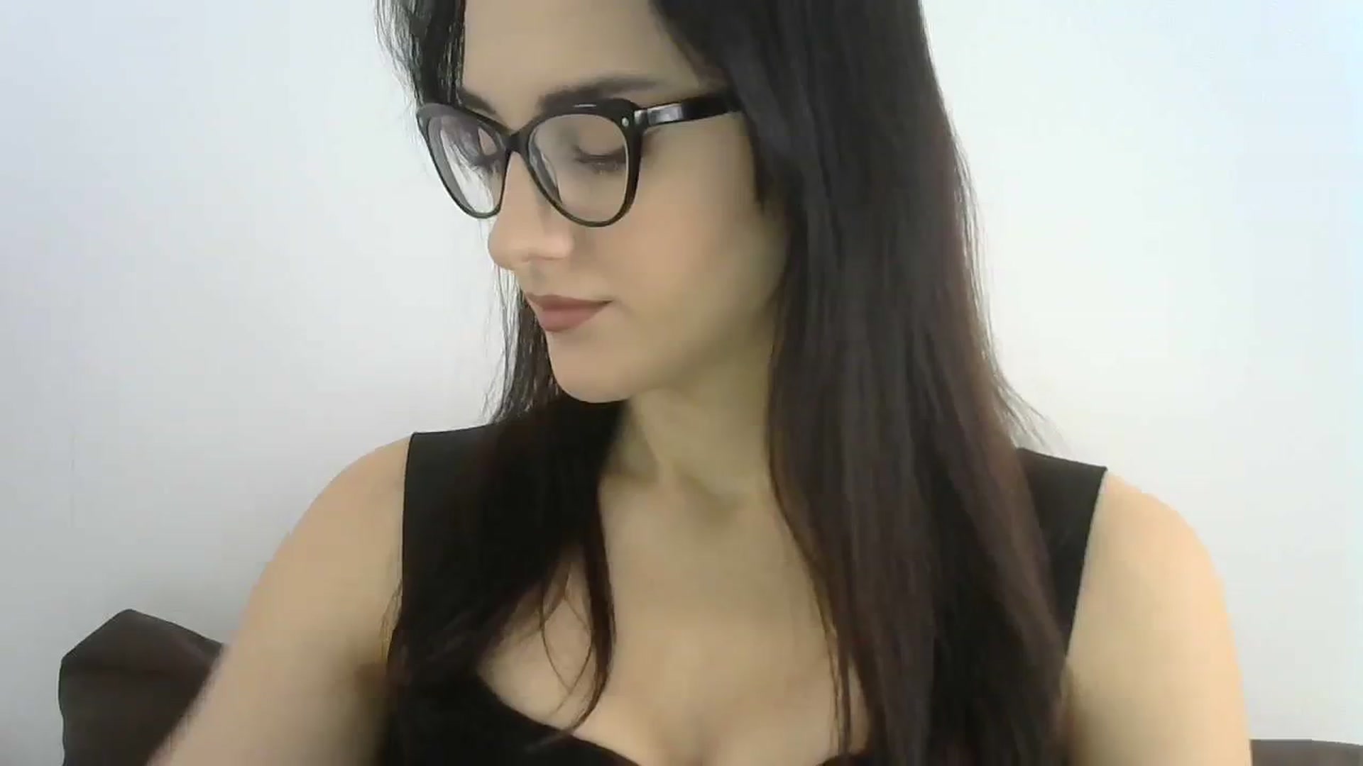 Gallery image thumbnail from DreamyKitty69's myfreecams stream on, 02/09/2024, 10:41 image 2 of 20
