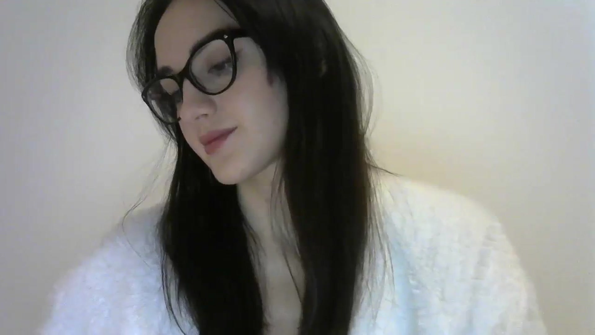 Gallery image thumbnail from DreamyKitty69's myfreecams stream on, 02/09/2024, 17:43 image 14 of 20