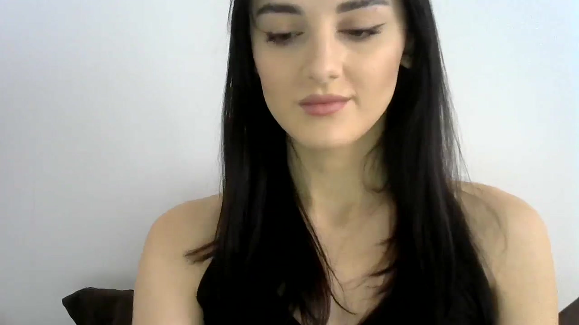 Gallery image thumbnail from DreamyKitty69's myfreecams stream on, 02/15/2024, 10:32 image 11 of 20