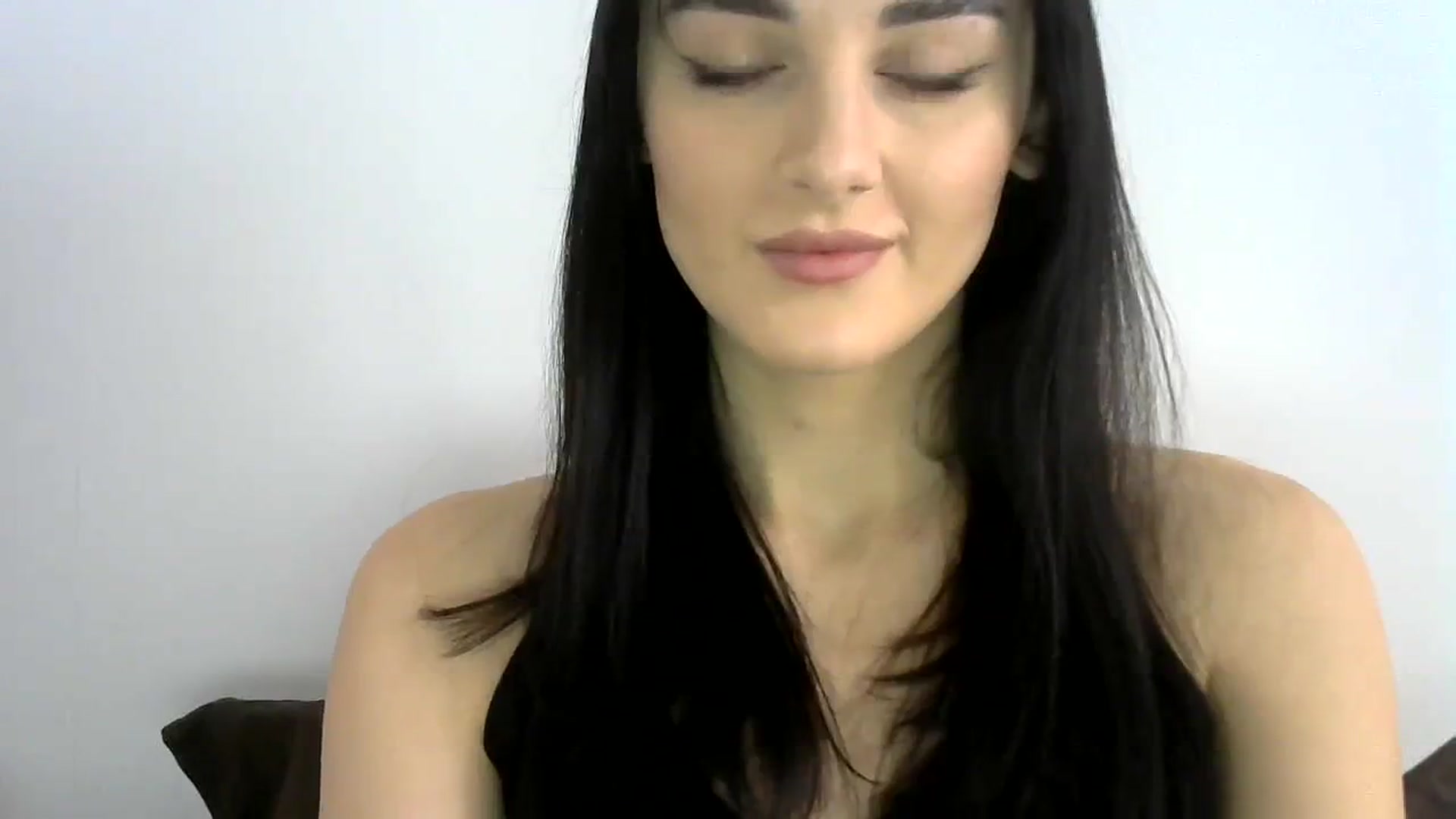 Gallery image thumbnail from DreamyKitty69's myfreecams stream on, 02/15/2024, 10:32 image 5 of 20