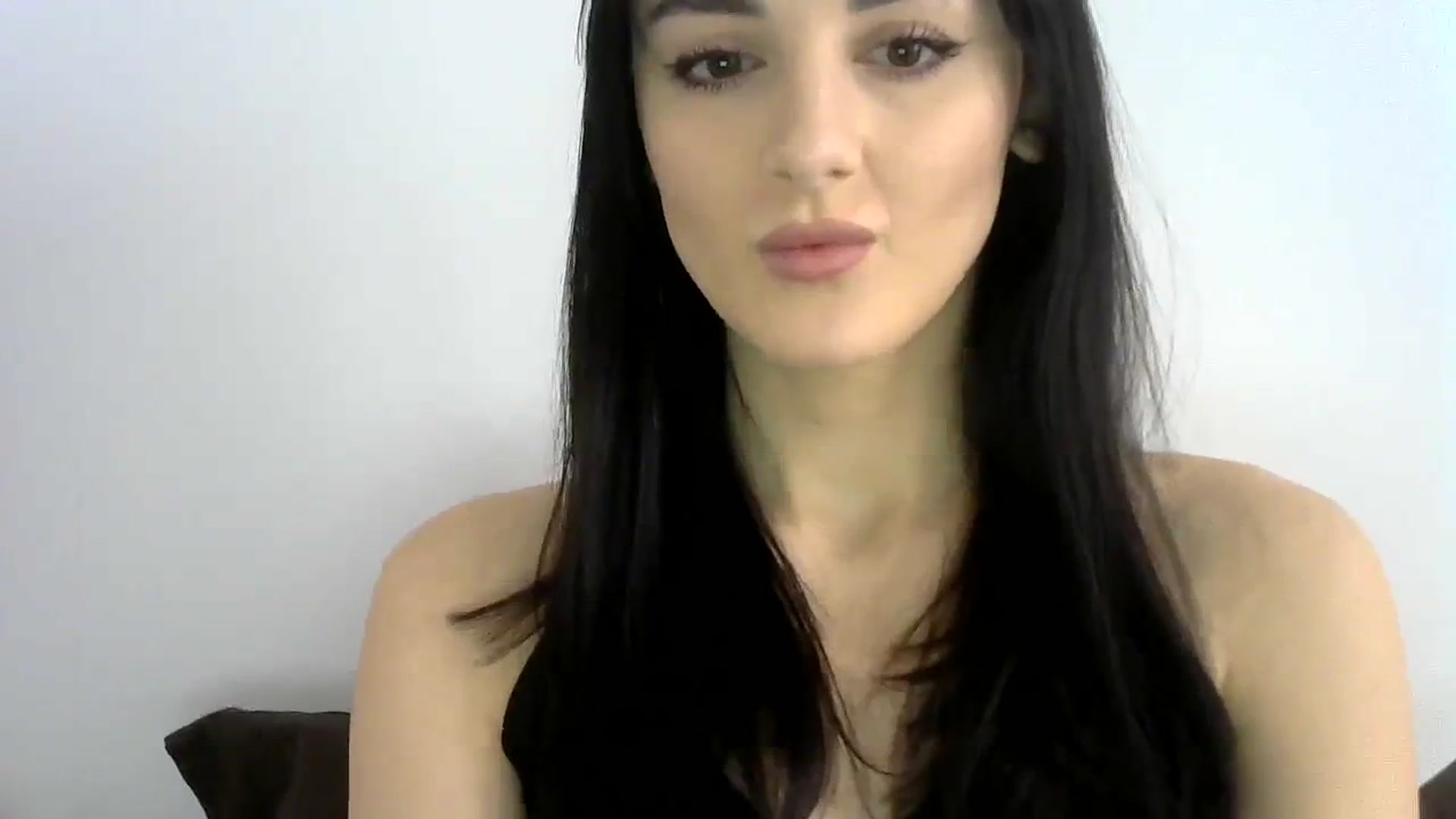 Gallery image thumbnail from DreamyKitty69's myfreecams stream on, 02/15/2024, 10:32 image 2 of 20