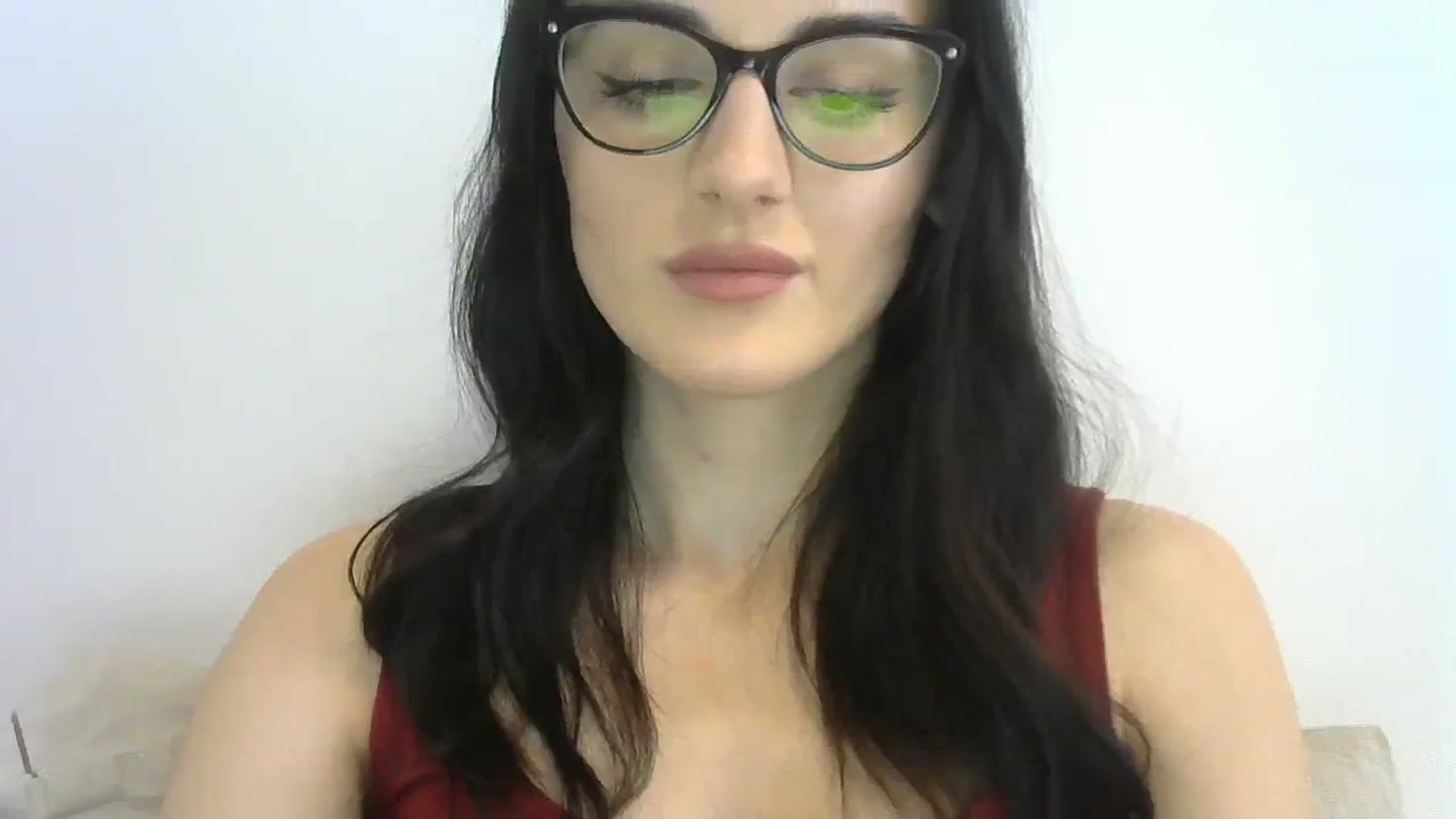Gallery image thumbnail from DreamyKitty69's myfreecams stream on, 04/15/2024, 14:25 image 10 of 20