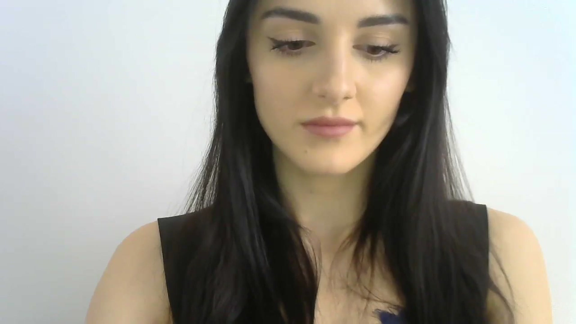 Gallery image thumbnail from DreamyKitty69's myfreecams stream on, 04/17/2024, 08:55 image 14 of 20