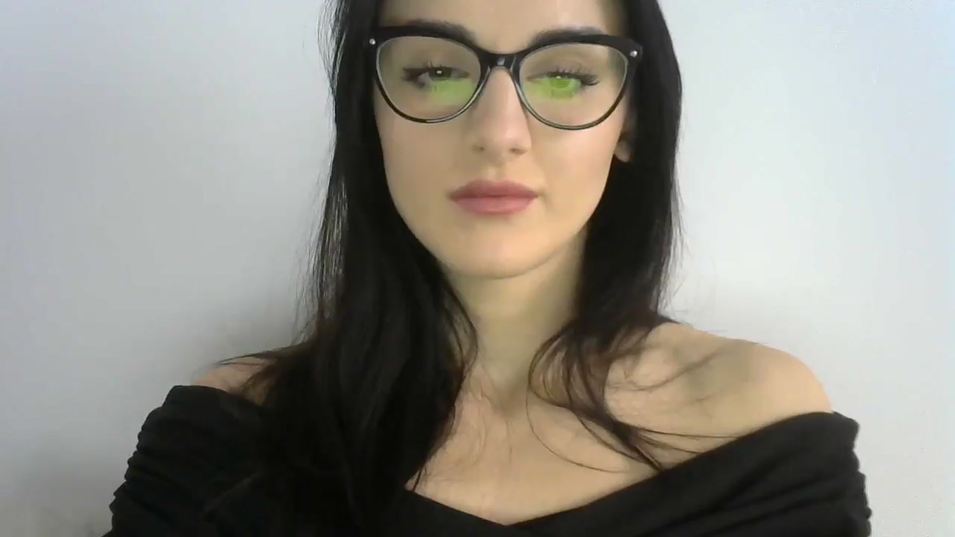 Gallery image thumbnail from DreamyKitty69's myfreecams stream on, 04/18/2024, 11:23 image 6 of 20