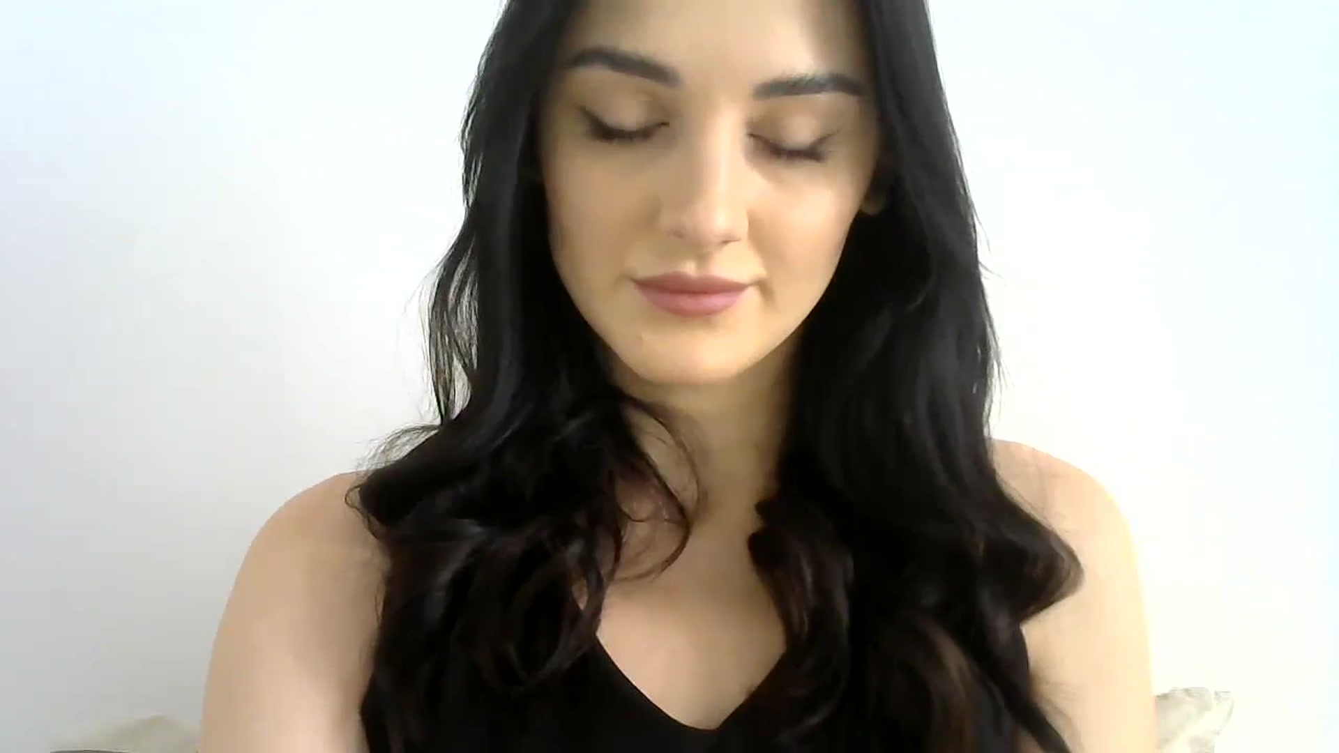 Gallery image thumbnail from DreamyKitty69's myfreecams stream on, 05/26/2024, 10:22 image 10 of 20