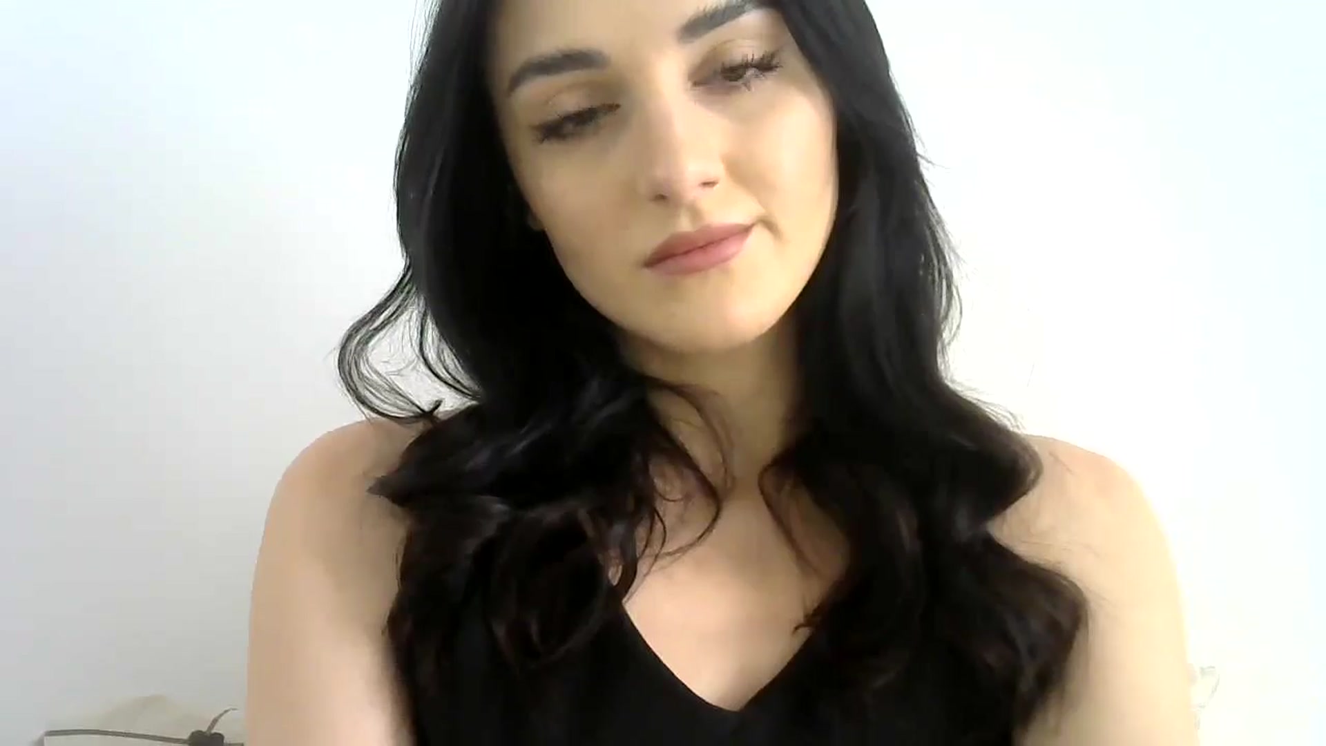Gallery image thumbnail from DreamyKitty69's myfreecams stream on, 05/26/2024, 10:22 image 9 of 20
