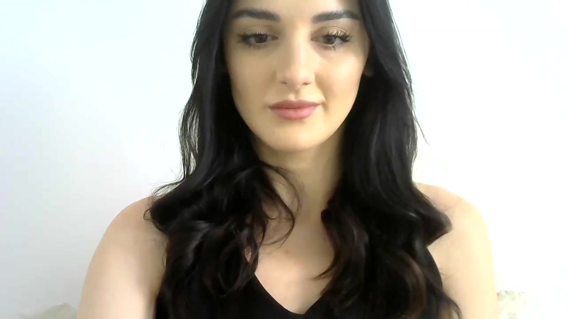 Gallery image thumbnail from DreamyKitty69's myfreecams stream on, 05/26/2024, 10:22 image 16 of 20