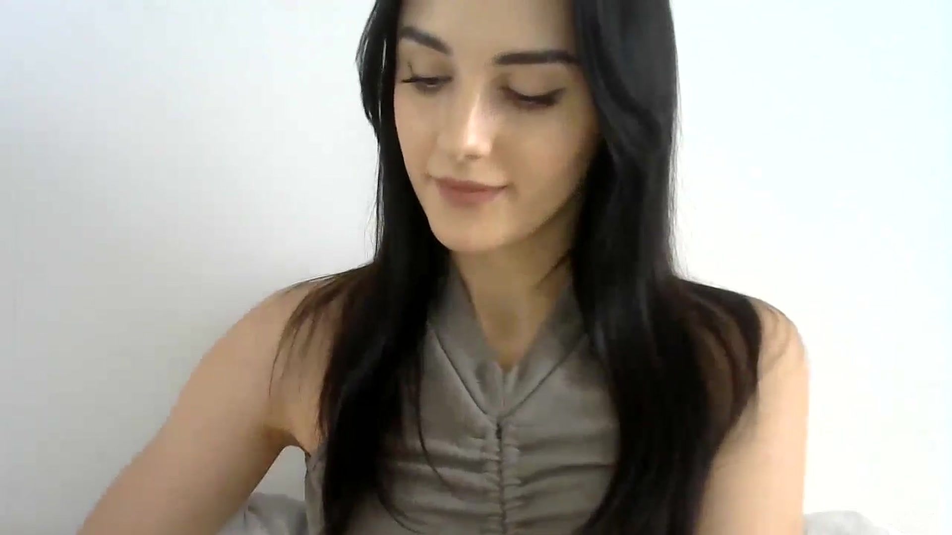 Gallery image thumbnail from DreamyKitty69's myfreecams stream on, 06/18/2024, 12:07 image 10 of 20