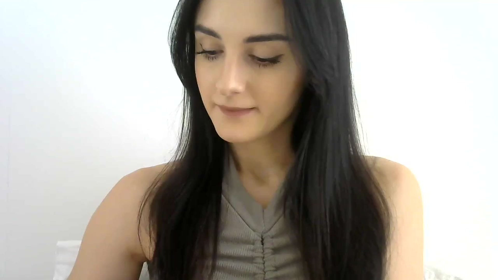 Gallery image thumbnail from DreamyKitty69's myfreecams stream on, 06/18/2024, 12:07 image 1 of 20