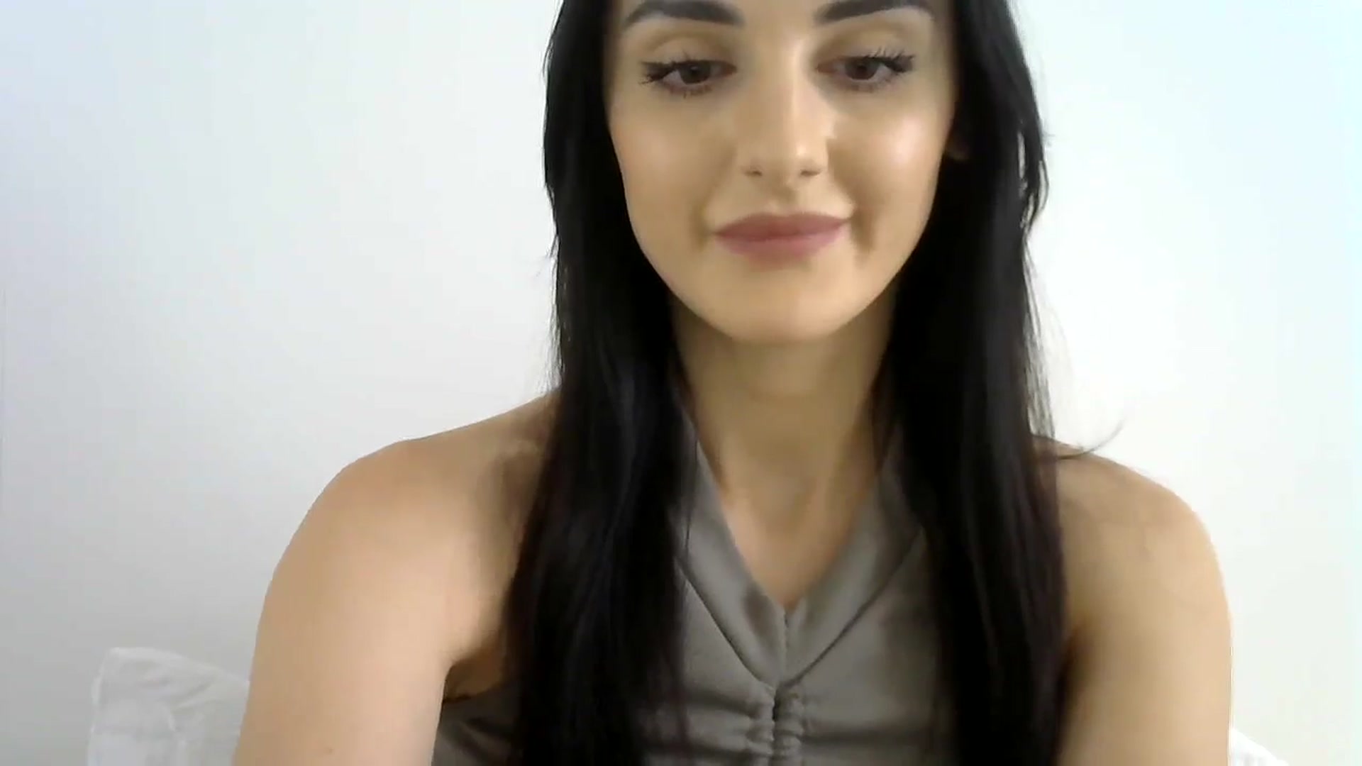 Gallery image thumbnail from DreamyKitty69's myfreecams stream on, 06/18/2024, 12:07 image 15 of 20